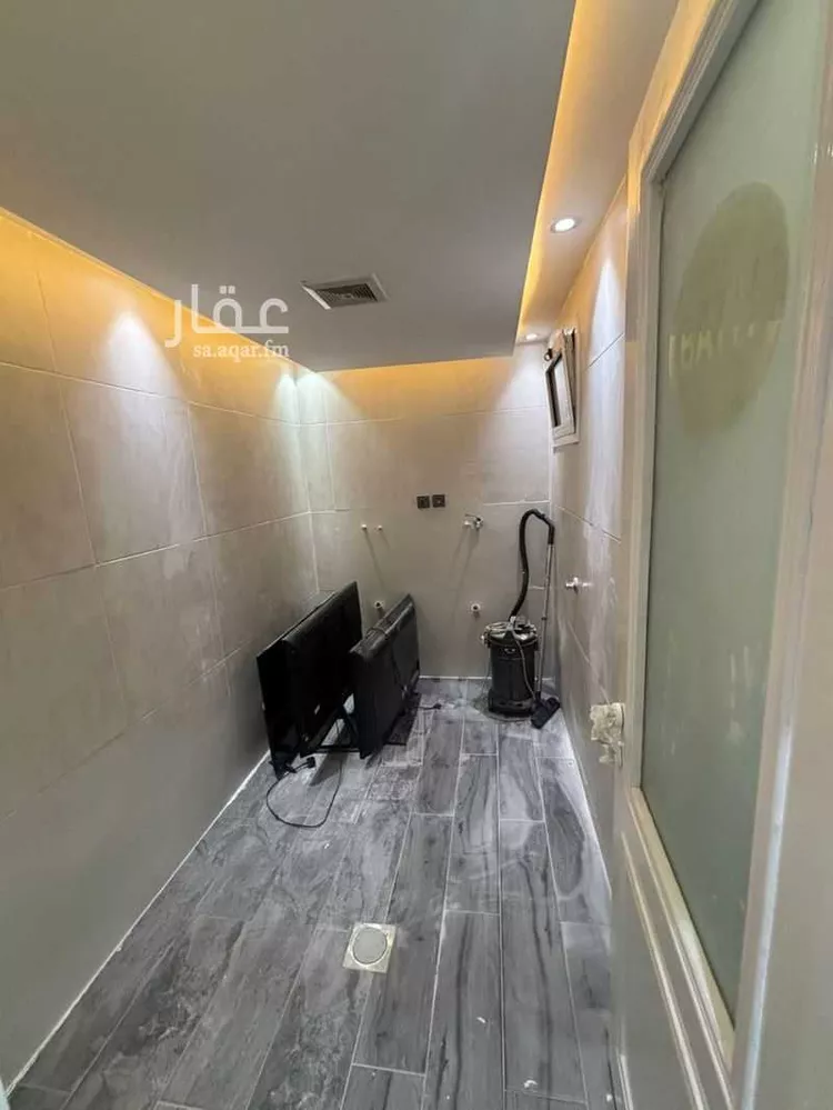 شقة للإيجار في شارع عمر بن غنم, حي البوادي, مدينة جدة, منطقة مكة المكرمة صورة 3