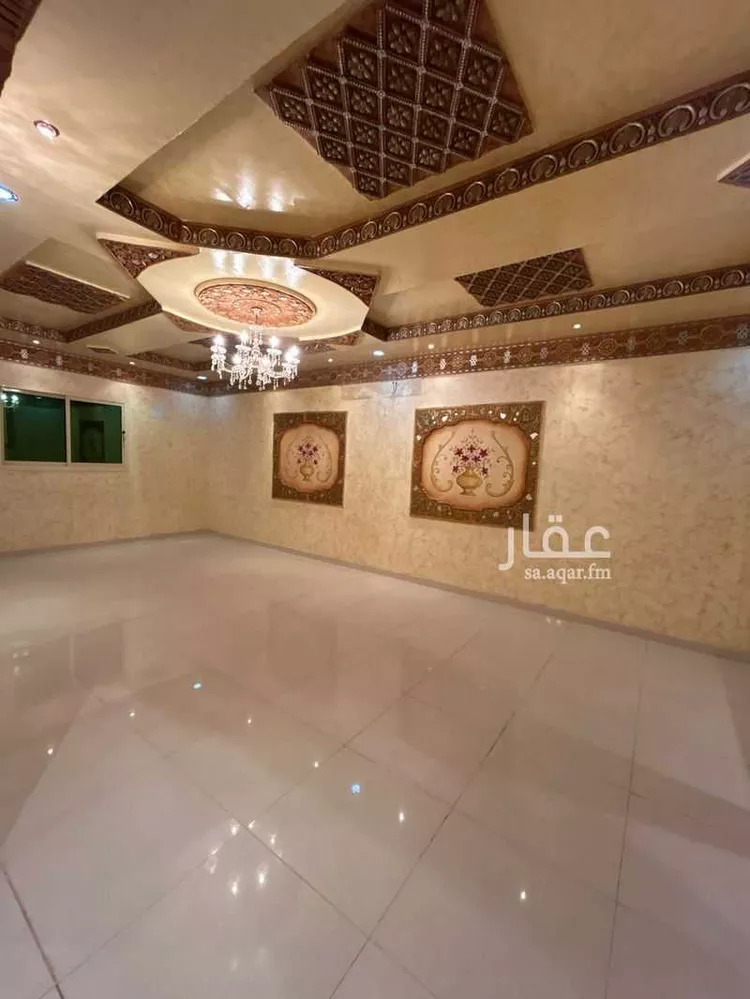 فيلا للبيع في شارع محمد بن أحمد بن علوان, حي إشبيلية, مدينة الرياض, منطقة الرياض صورة 4