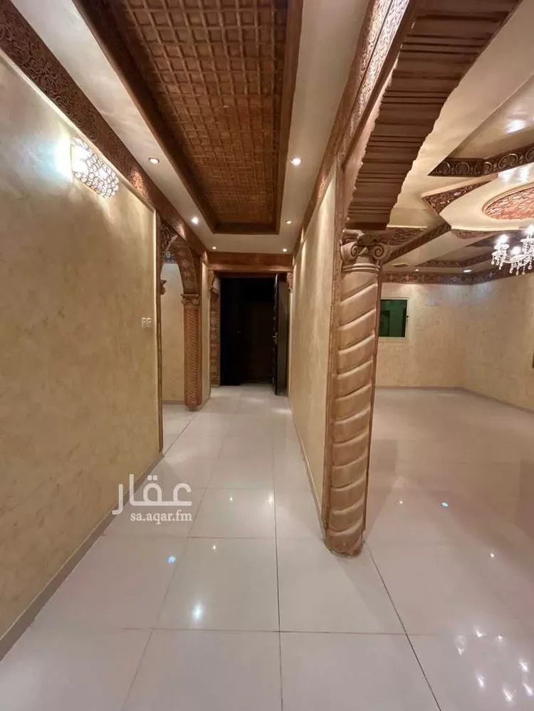 فيلا للبيع في شارع محمد بن أحمد بن علوان, حي إشبيلية, مدينة الرياض, منطقة الرياض صورة 5