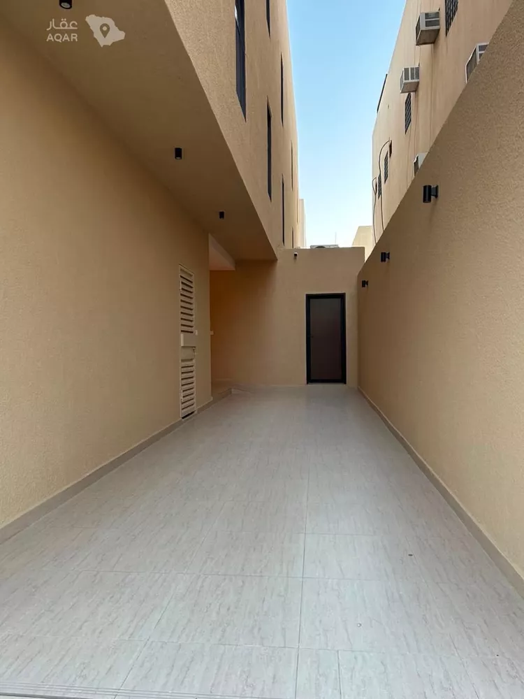 عمارة للبيع في شارع الشيخ ناصر بن سرحان بن منيخر, حي الحمراء, مدينة الرياض, منطقة الرياض صورة 4