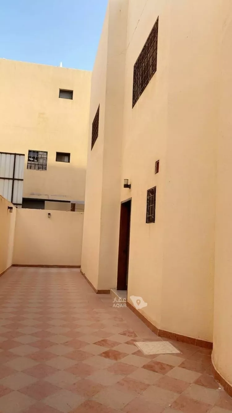 فيلا للإيجار في شارع المستنجدي, حي اليرموك, مدينة الرياض, منطقة الرياض 2