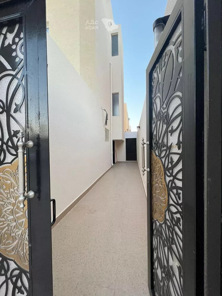 Villa for Sale in Ad Diriyah Al Khalidiyah 5