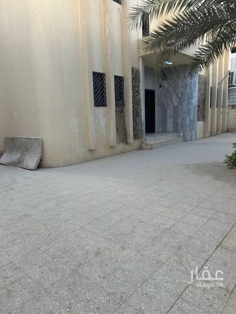 فيلا للبيع في شارع عبدالغني بن سلام, حي الملك فيصل, مدينة الرياض, منطقة الرياض صورة 4