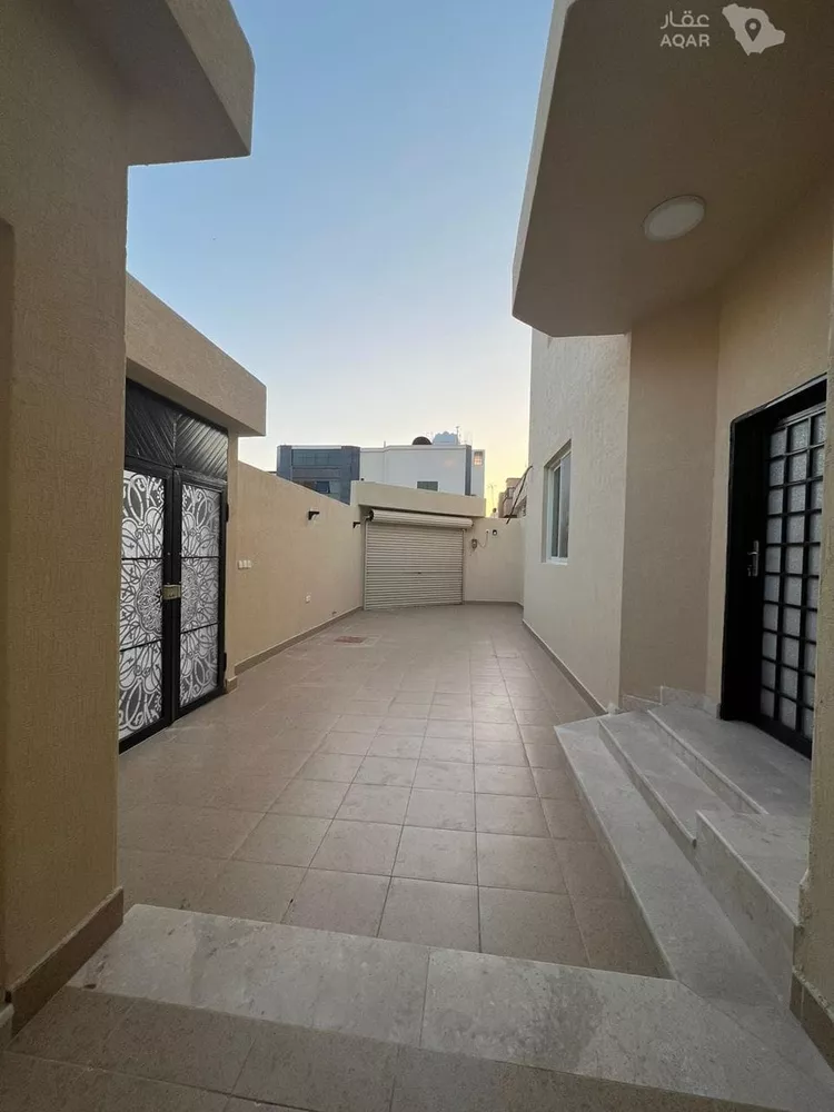 Villa for Sale in Ad Diriyah Al Khalidiyah 3