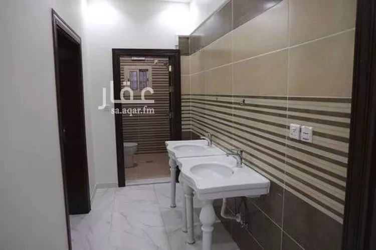 Building for Rent in Jeddah Ar Rahmaniyah 7