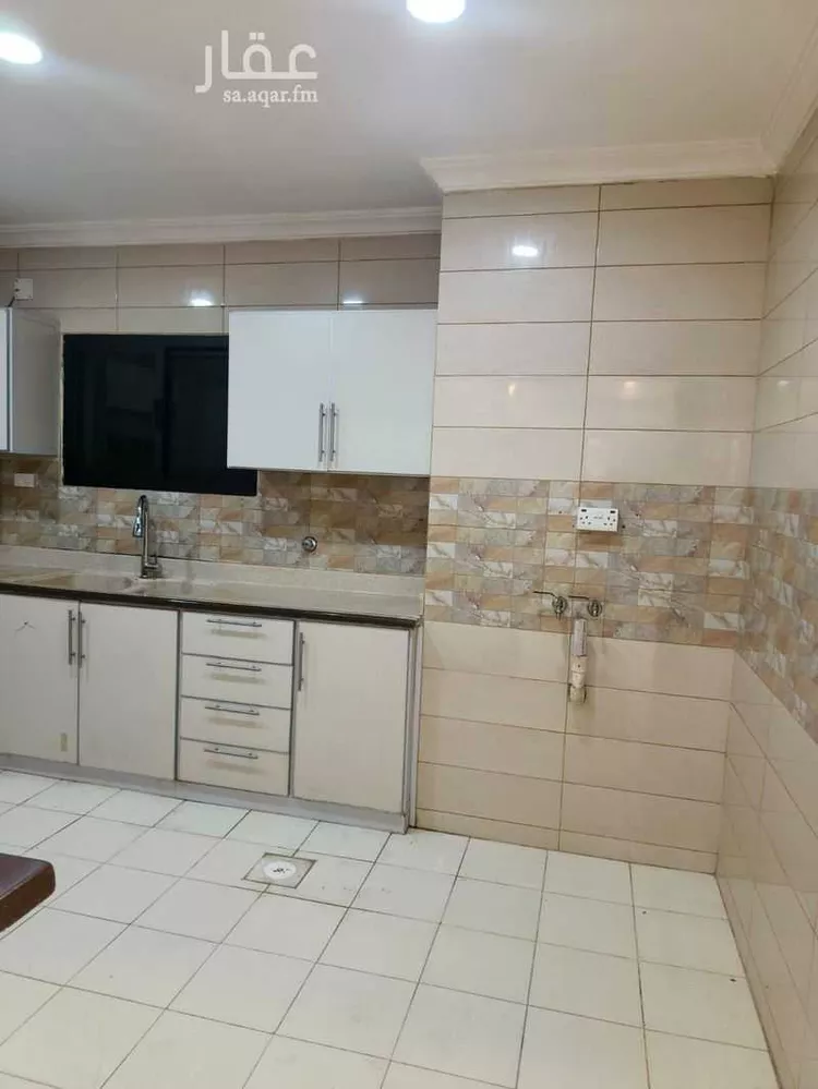 شقة للإيجار في شارع الدوريه, حي العزيزية, مدينة جدة, منطقة مكة المكرمة صورة 2