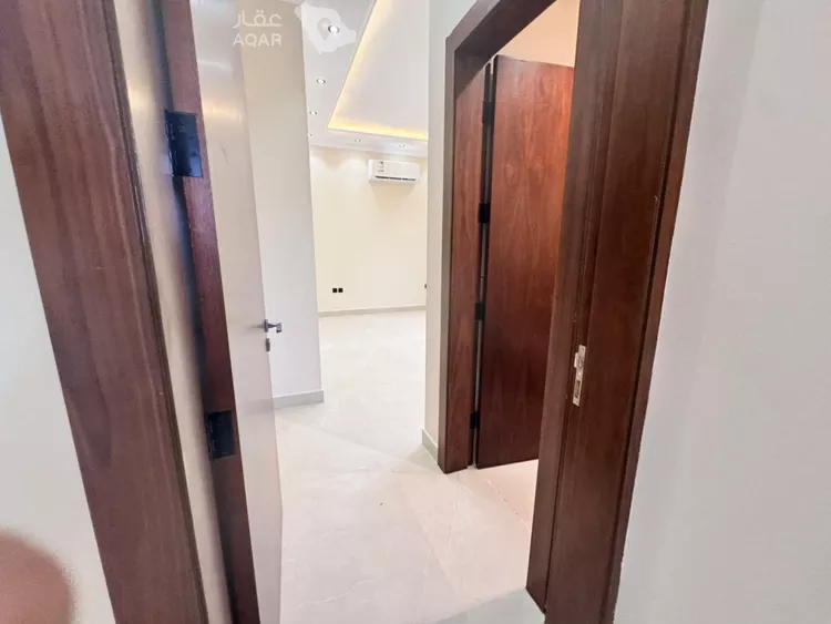 فيلا للبيع في شارع الحميدي بن مطرف, حي القيروان, مدينة الرياض, منطقة الرياض 8