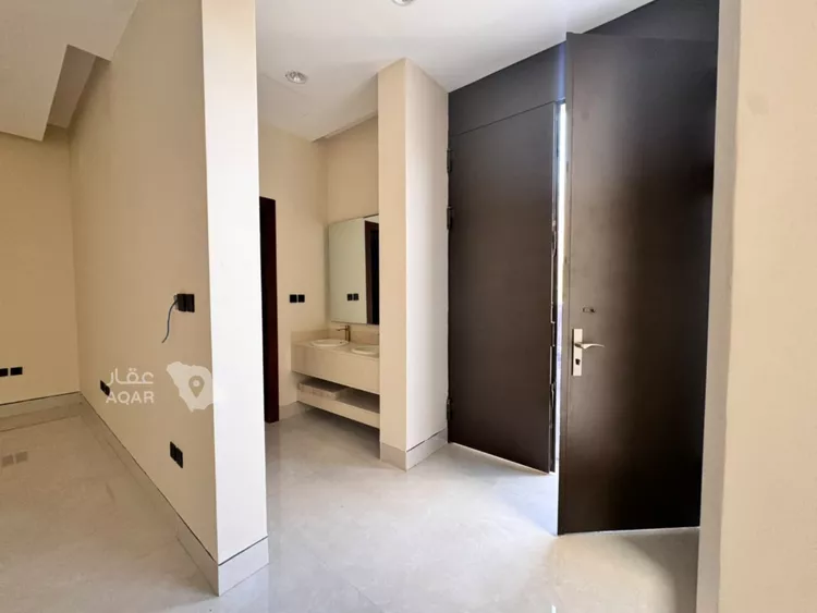 فيلا للبيع في شارع الحميدي بن مطرف, حي القيروان, مدينة الرياض, منطقة الرياض صورة 5