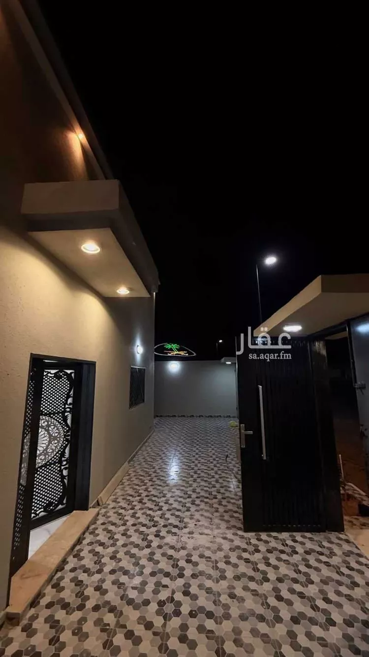 دور للبيع في حي الإستراحات الغربي, مدينة الشملى, منطقة حائل