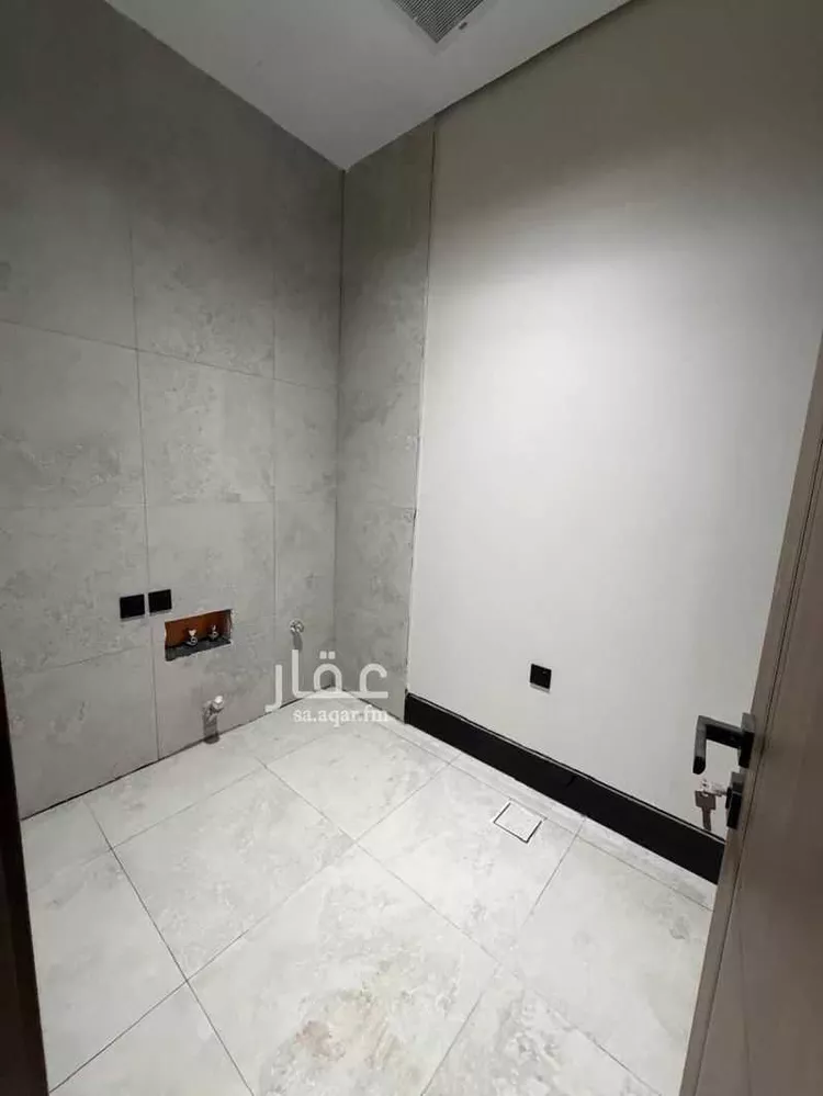 شقة للبيع في شارع  شارع عمرو بن عمير بن عدي بن نابي, حي الشوقية, مدينة مكة المكرمة, منطقة مكة المكرمة 8