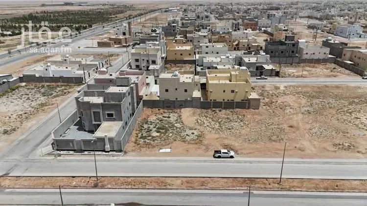أرض للبيع في شارع 24132436, حي الأمير سلطان بن عبدالعزيز, مدينة المجمعة, منطقة الرياض