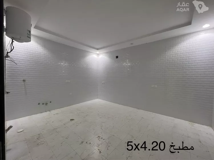 فيلا للبيع في شارع عمر الخطاط, حي الرمال, مدينة الرياض, منطقة الرياض 3