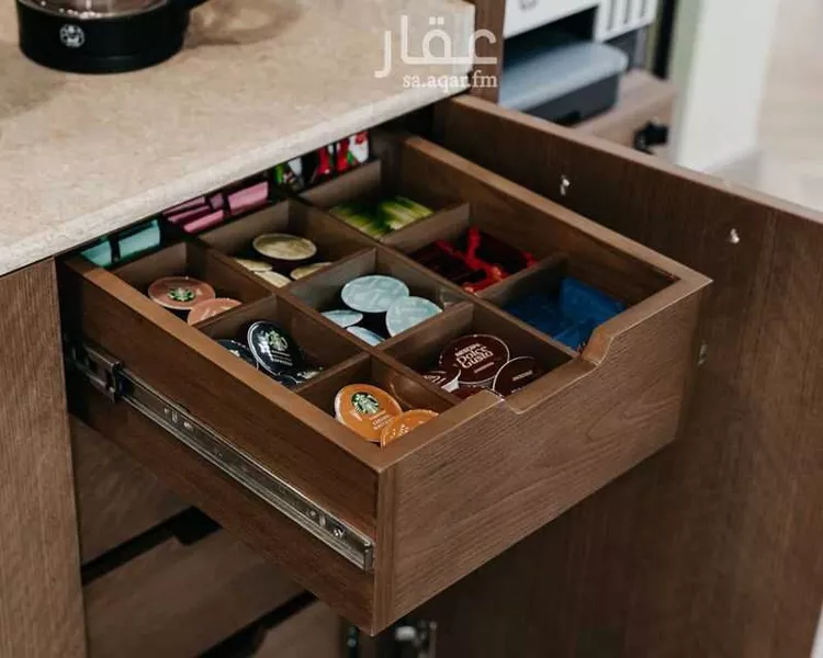 مكتب تجاري للإيجار في شارع شعبة بن الحجاج, حي العليا, مدينة الرياض, منطقة الرياض 6