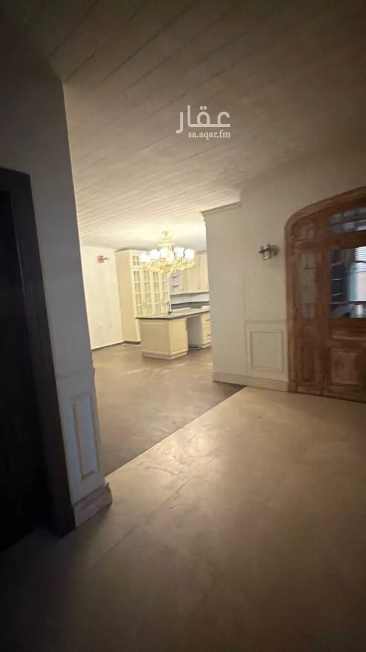 فيلا للبيع في شارع سويد بن الحارث الازدى, حي الجامعيين, مدينة الدمام, المنطقة الشرقية صورة 2