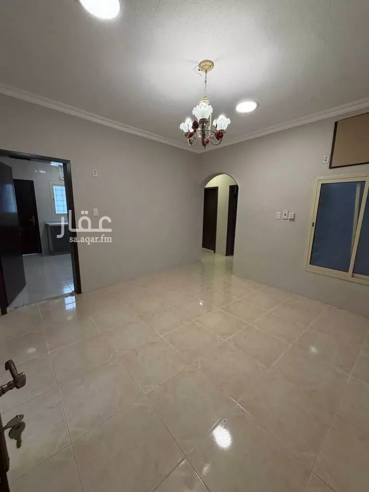 شقة للإيجار في شارع 11أ, حي المريكبات, مدينة الدمام, المنطقة الشرقية صورة 3