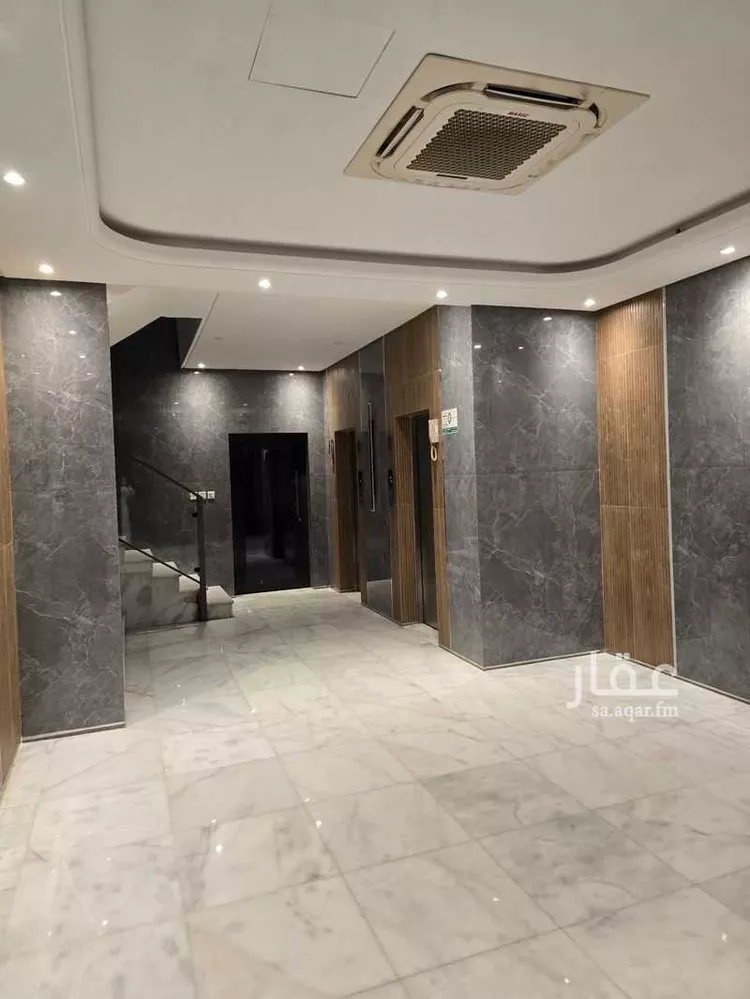 شقة للإيجار في شارع احمد لاري ، حي العزيزية ، جدة ، جدة