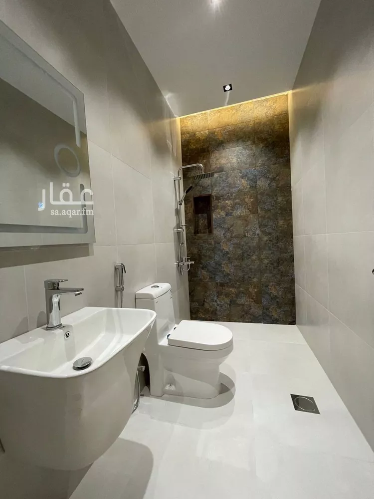 شقة للإيجار في شارع عرفجه بن أسعد, حي الصفاء, مدينة جدة, منطقة مكة المكرمة صورة 3