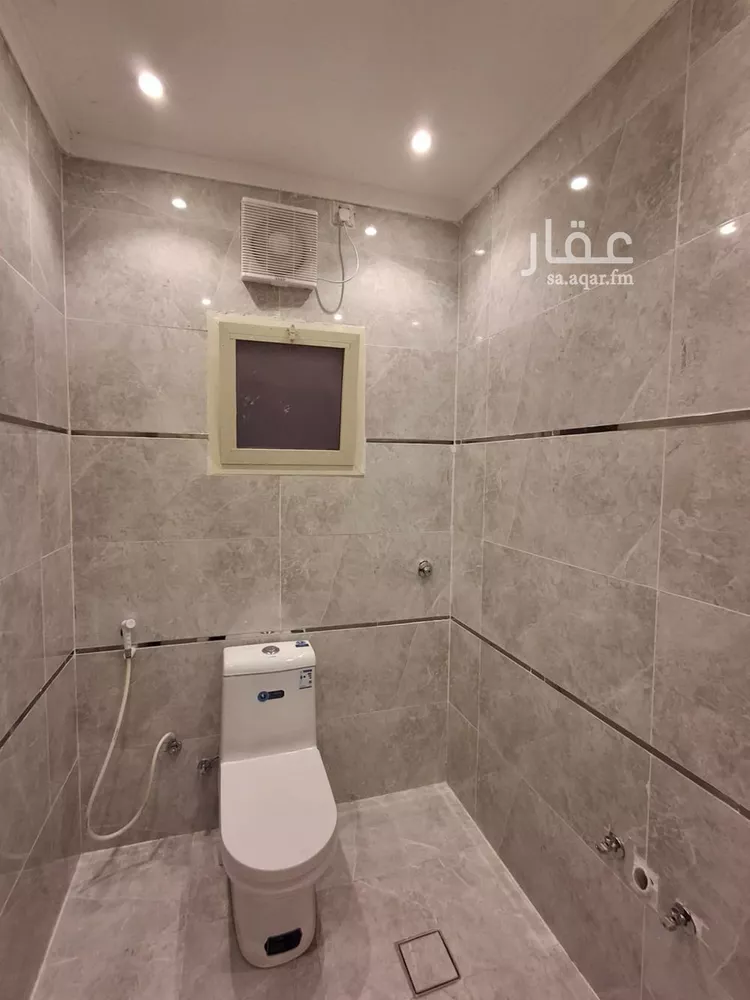 فيلا للإيجار في شارع أبو الطيب القروي, حي الشراع, مدينة جدة, منطقة مكة المكرمة صورة 3