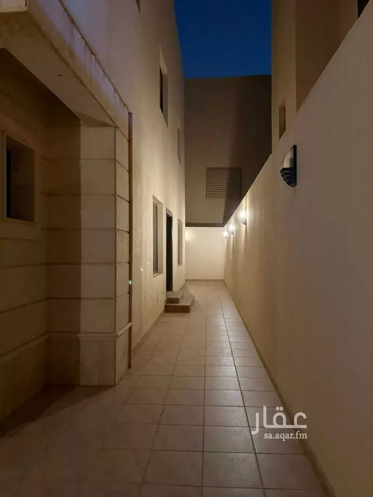 فيلا للبيع في شارع مصعب بن عمير, حي الفيصلية, مدينة الدرعية, منطقة الرياض صورة 4