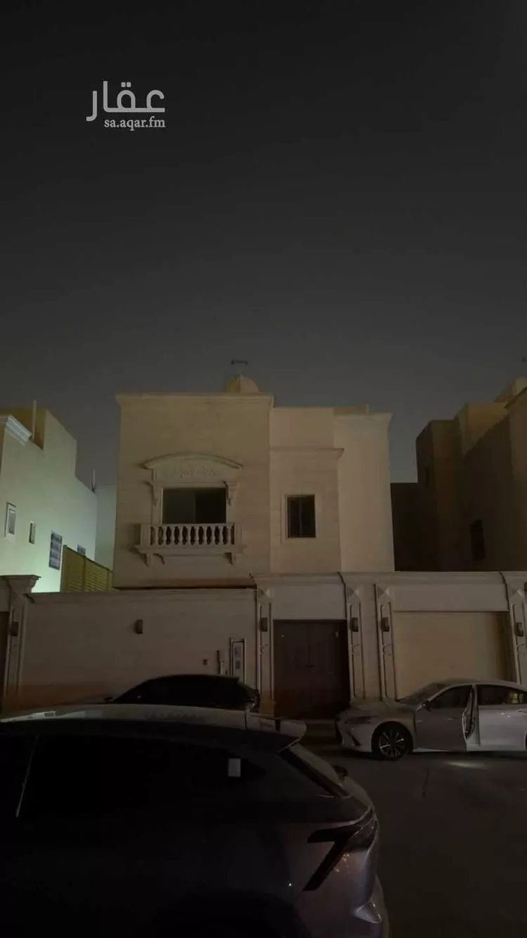 فيلا للبيع في شارع مصعب بن عمير, حي الفيصلية, مدينة الدرعية, منطقة الرياض