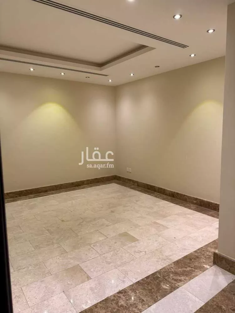 فيلا للبيع في شارع مصعب بن عمير, حي الفيصلية, مدينة الدرعية, منطقة الرياض صورة 5