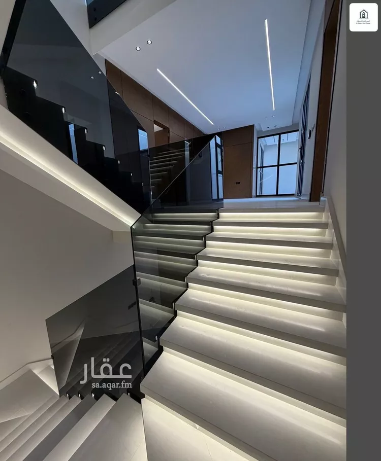 فيلا للبيع في شارع رقم 195, حي ظهرة لبن, مدينة الرياض, منطقة الرياض 11