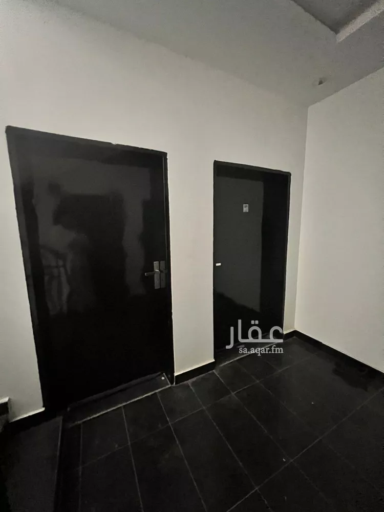فيلا للبيع في شارع عبدالواحد اللغوي, حي المهدية, مدينة الرياض, منطقة الرياض صورة 2