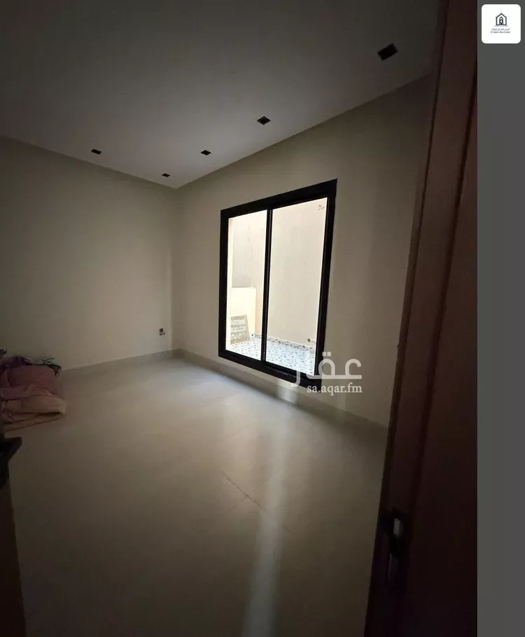 فيلا للبيع في شارع رقم 274, حي ظهرة لبن, مدينة الرياض, منطقة الرياض صورة 3