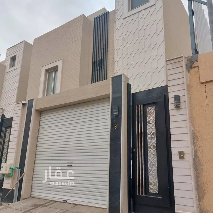 فيلا للبيع في شارع شمس الدين الدمشقي, حي شبرا, مدينة الرياض, منطقة الرياض