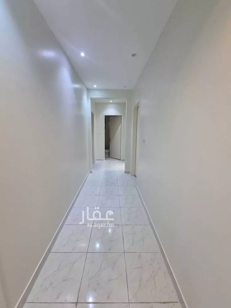 شقة للإيجار في شارع عبدالله بن المعمر بن العاص, حي السعادة, مدينة الرياض, منطقة الرياض صورة 4