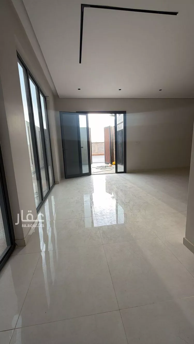 فيلا للبيع في شارع رافع بن سنان, حي النهضة, مدينة الرياض, منطقة الرياض صورة 3