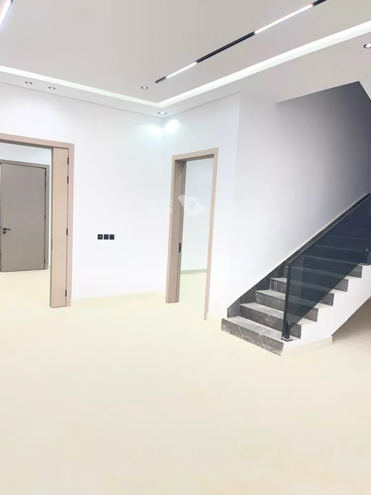 فيلا للإيجار في شارع حمزة بن القاسم, حي الرمال, مدينة الرياض, منطقة الرياض صورة 3