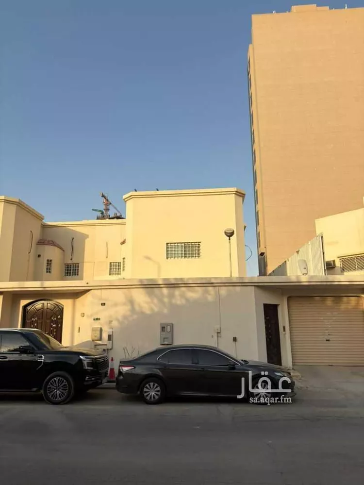 فيلا للبيع في شارع الشعبة الشامي, حي العقيق, مدينة الرياض, منطقة الرياض صورة 3