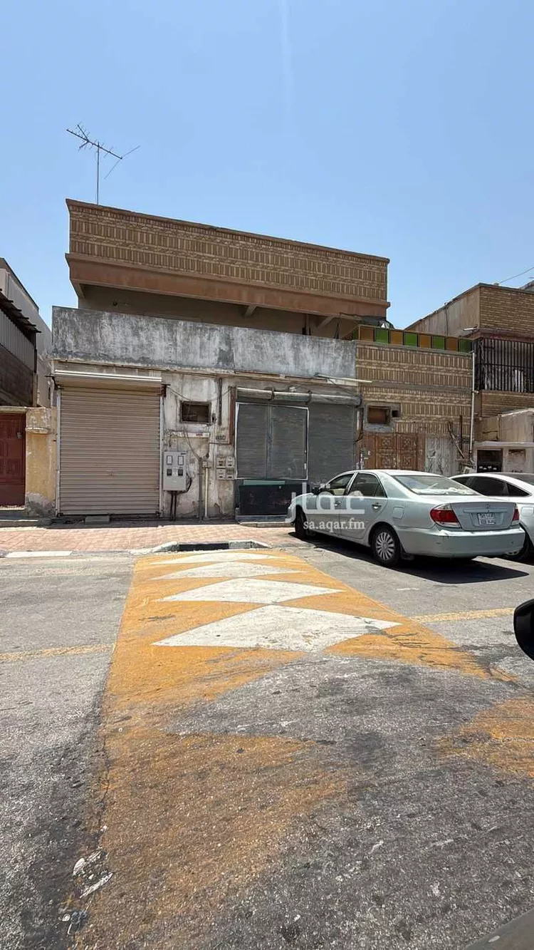 عمارة للبيع في شارع الخماسين, حي القادسية, مدينة الدمام, المنطقة الشرقية صورة 2