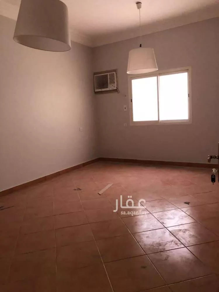 شقة للإيجار في شارع احمد عارف حكمت ، حي المروج ، ابها ، منطقة عسير صورة 3