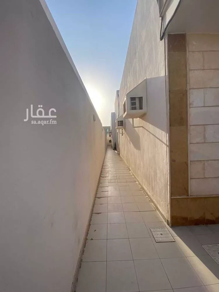 دور للإيجار في شارع عبدالله ابن ثابت الانصاري ، حي الساحل ، جدة ، جدة صورة 5