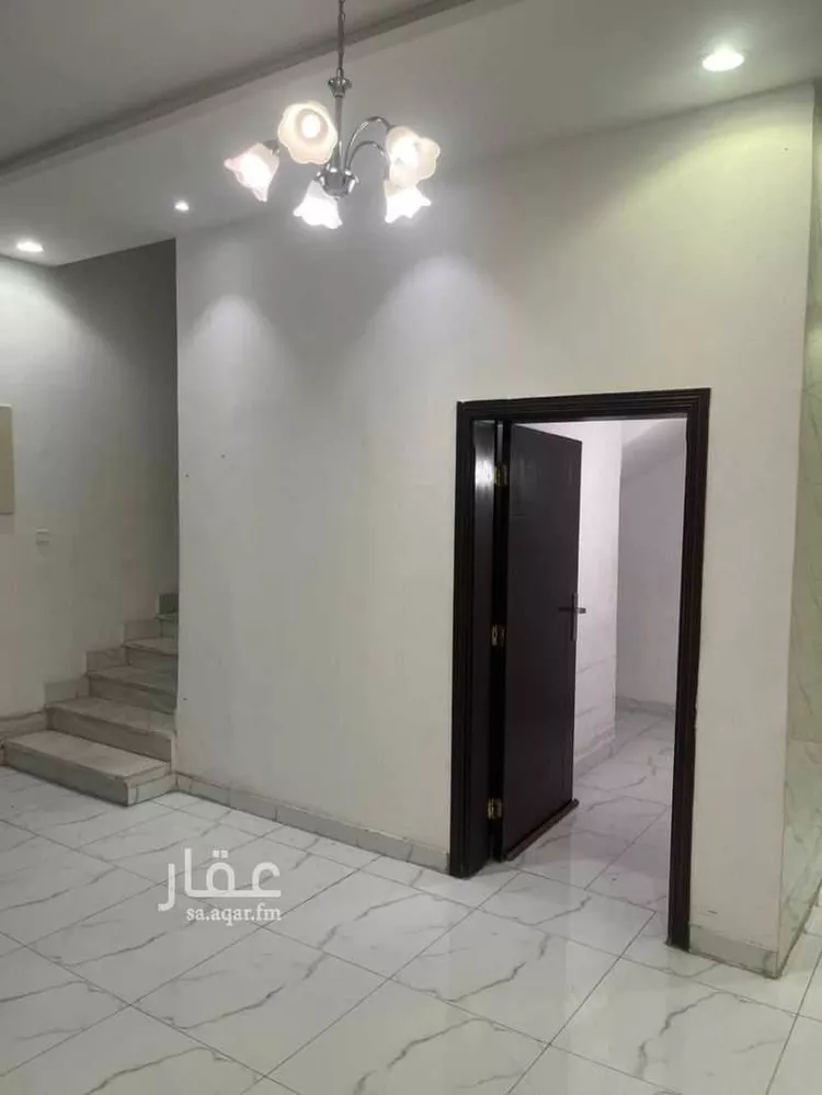 فيلا للإيجار في طريق الملك سعود ، حي الصواري ، جدة ، جدة صورة 4