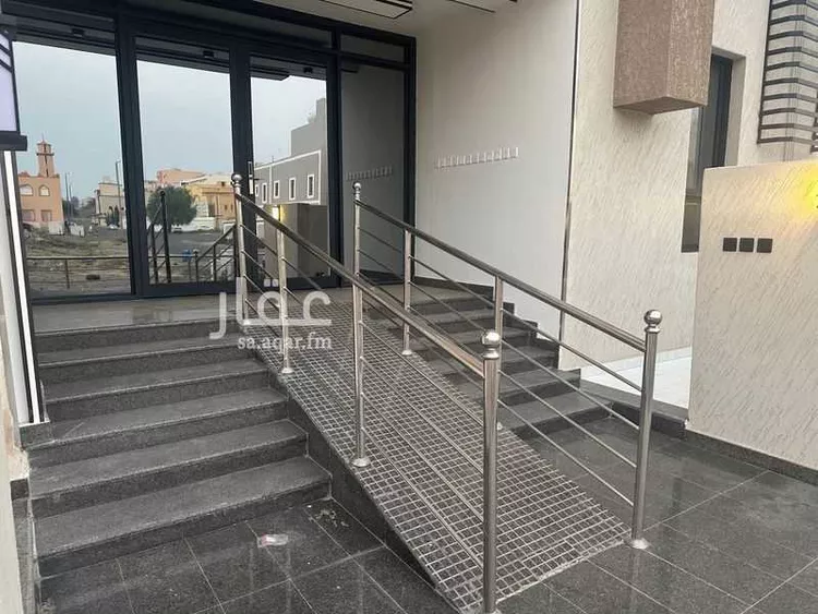 شقة للإيجار في شارع سرية عبدالله بن رواحة, حي المطار, مدينة أبها, منطقة عسير صورة 3