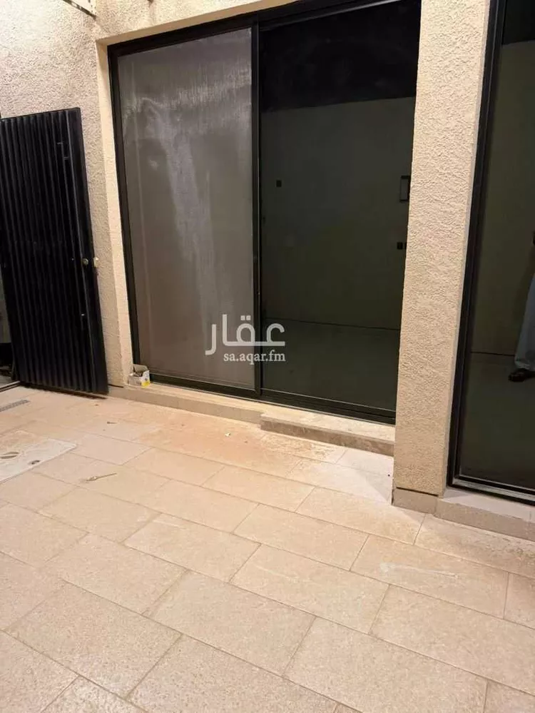 دور للبيع في شارع الحلوة, حي إشبيلية, مدينة الرياض, منطقة الرياض صورة 5