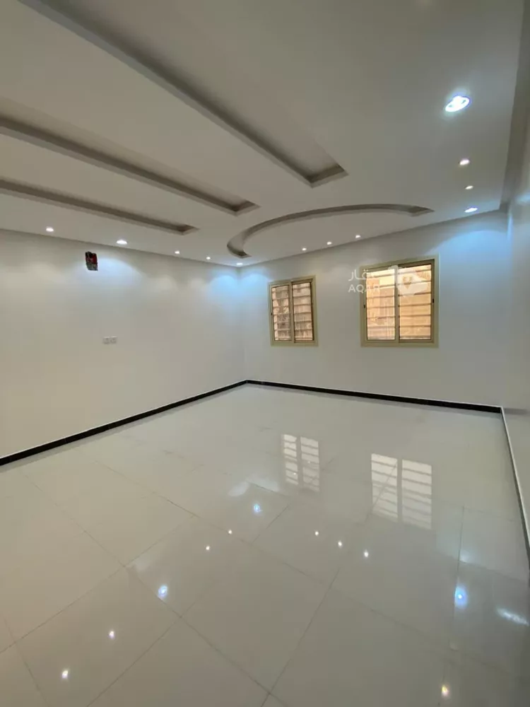 فيلا للبيع في شارع رفحاء, حي اليرموك, مدينة الرياض, منطقة الرياض 9