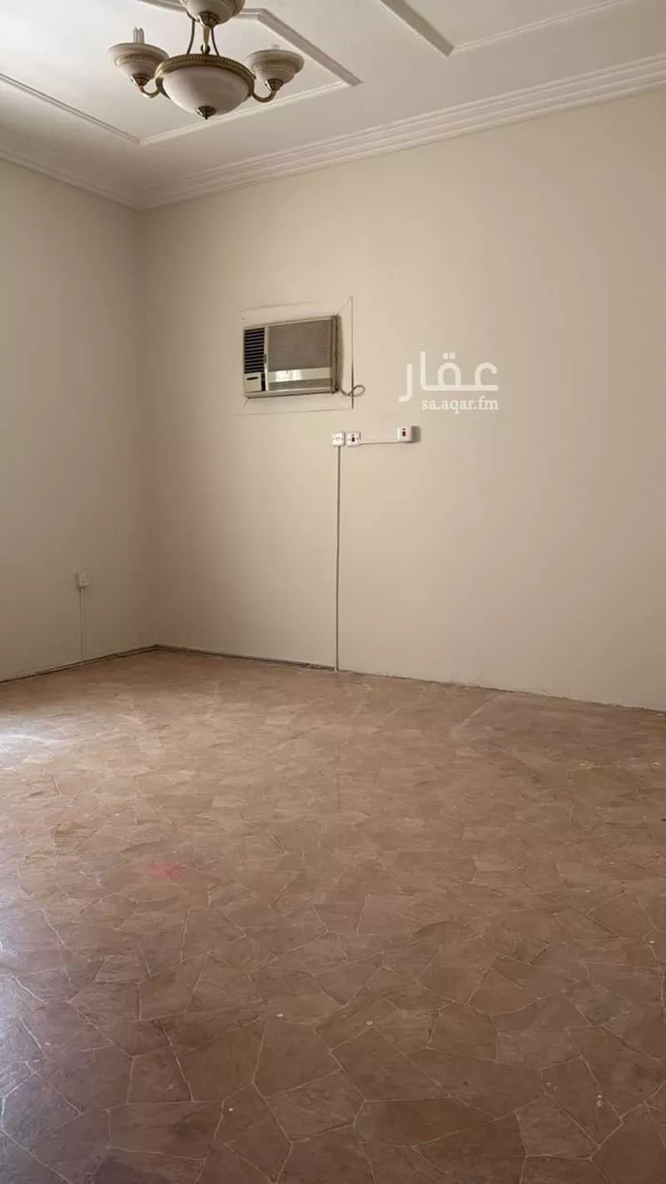 فيلا للبيع في شارع القرين, حي إشبيلية, مدينة الرياض, منطقة الرياض 8