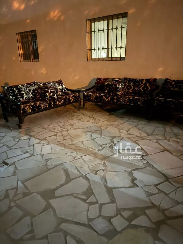 Rest House for Sale in Al Muzahimiyah Shukhaib صورة 2