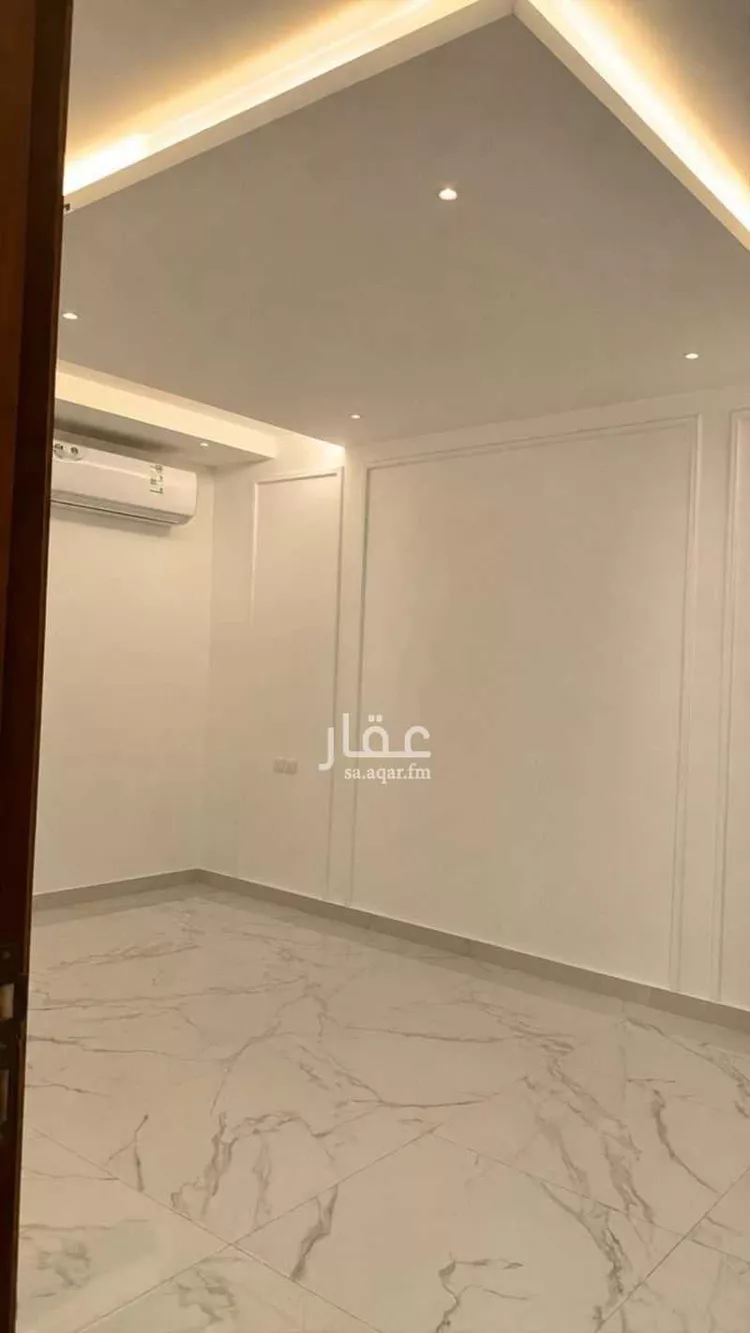 فيلا للبيع في شارع الضالع, حي الخليج, مدينة الرياض, منطقة الرياض 11