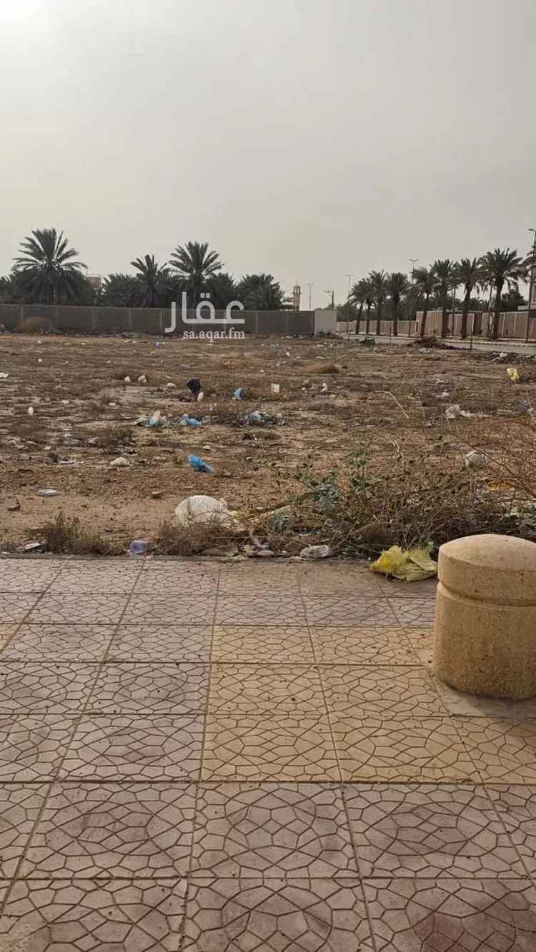 Land for Sale in Al Muzahimiyah Al GhatGhat