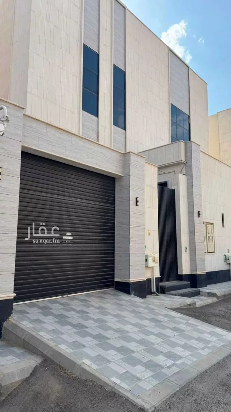 Floor for Rent in Riyadh Al Khaleej