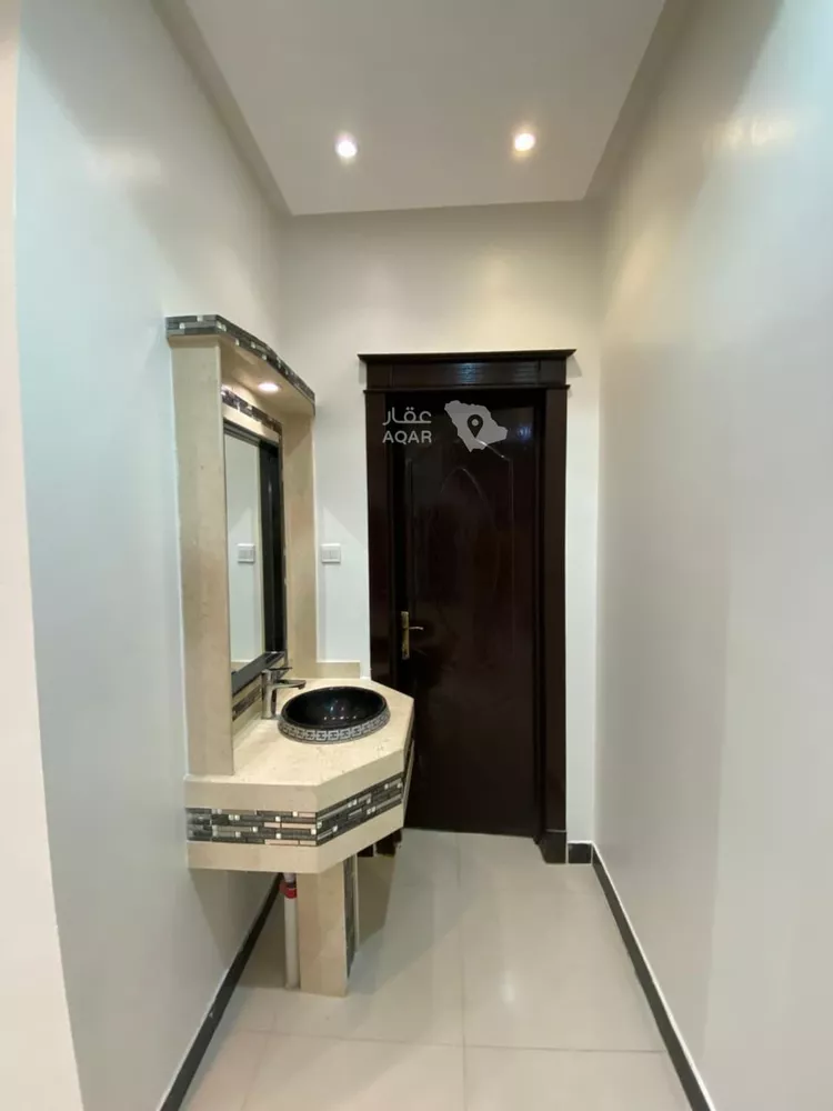 فيلا للبيع في شارع رفحاء, حي اليرموك, مدينة الرياض, منطقة الرياض 13