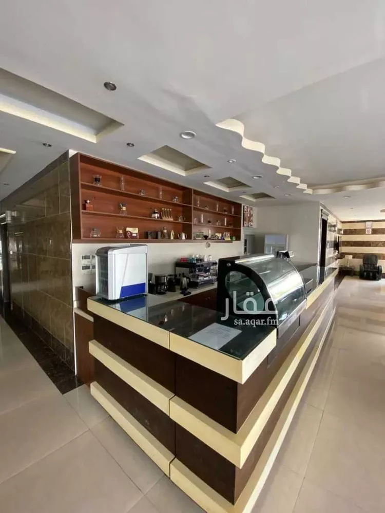 عمارة للبيع في شارع بحر العرب, حي إشبيلية, مدينة الرياض, منطقة الرياض 15