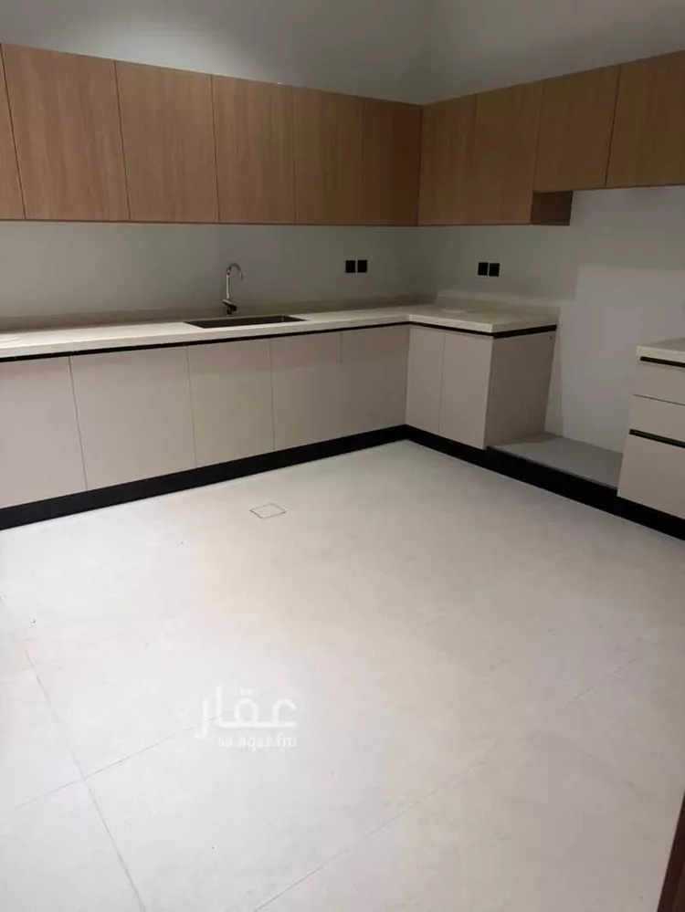 دور للبيع في شارع الحلوة, حي إشبيلية, مدينة الرياض, منطقة الرياض 6