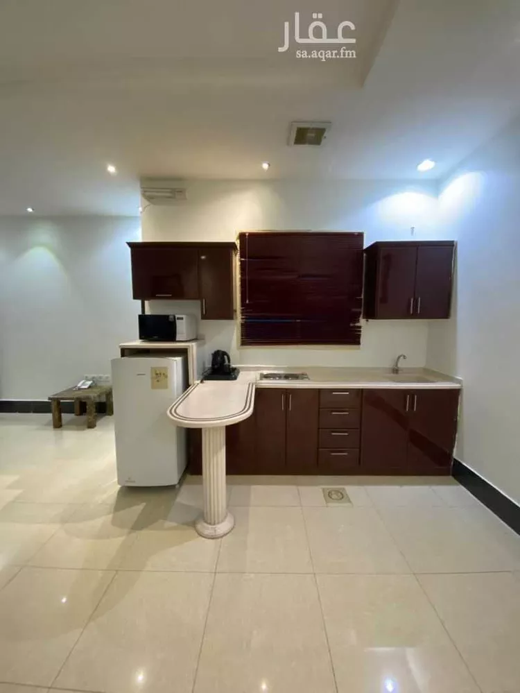 عمارة للبيع في شارع بحر العرب, حي إشبيلية, مدينة الرياض, منطقة الرياض 9