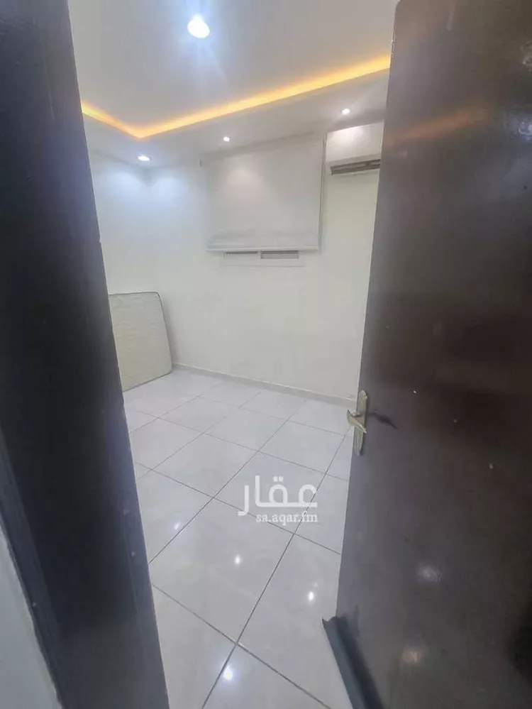 شقة للإيجار في شارع الخطائط, حي المعذر, مدينة الرياض, منطقة الرياض
